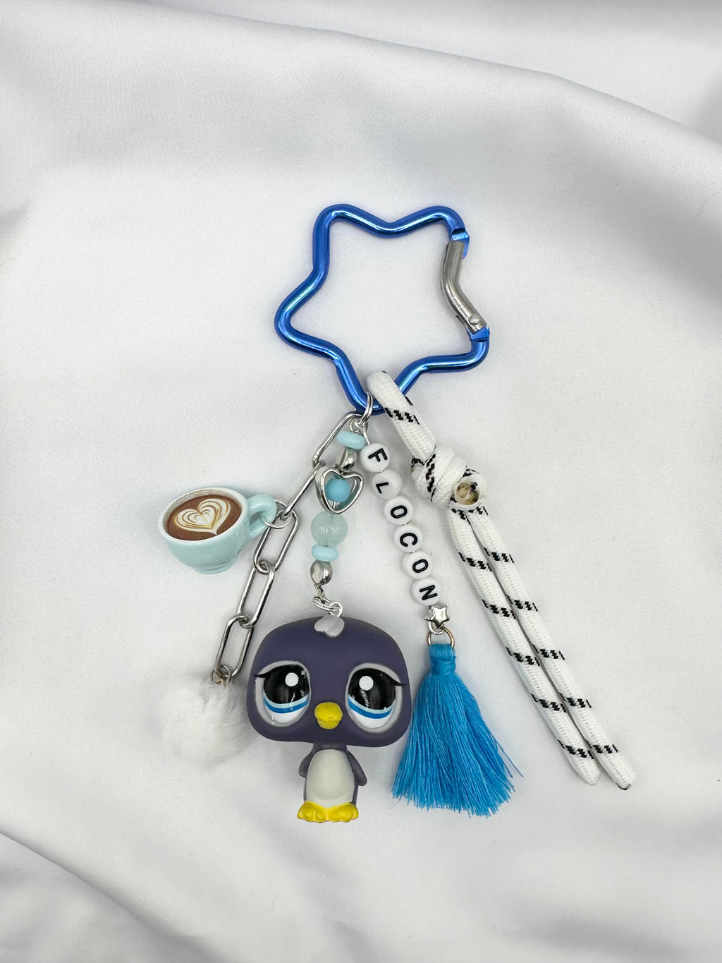 Porte-clés pingouin bleu foncé Lolipets Memories